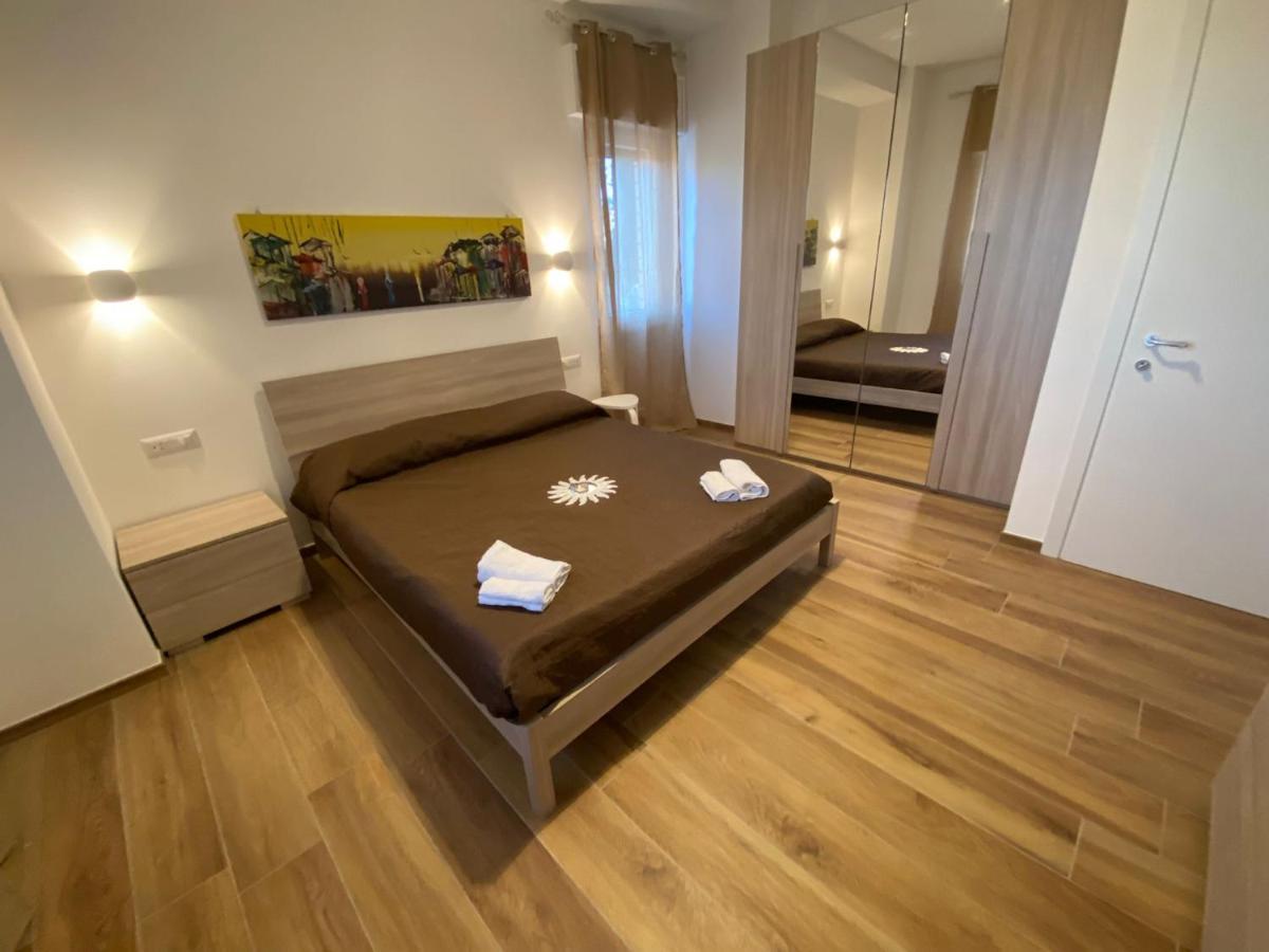Апартаменты Viriamo House Roma Ачилия Экстерьер фото