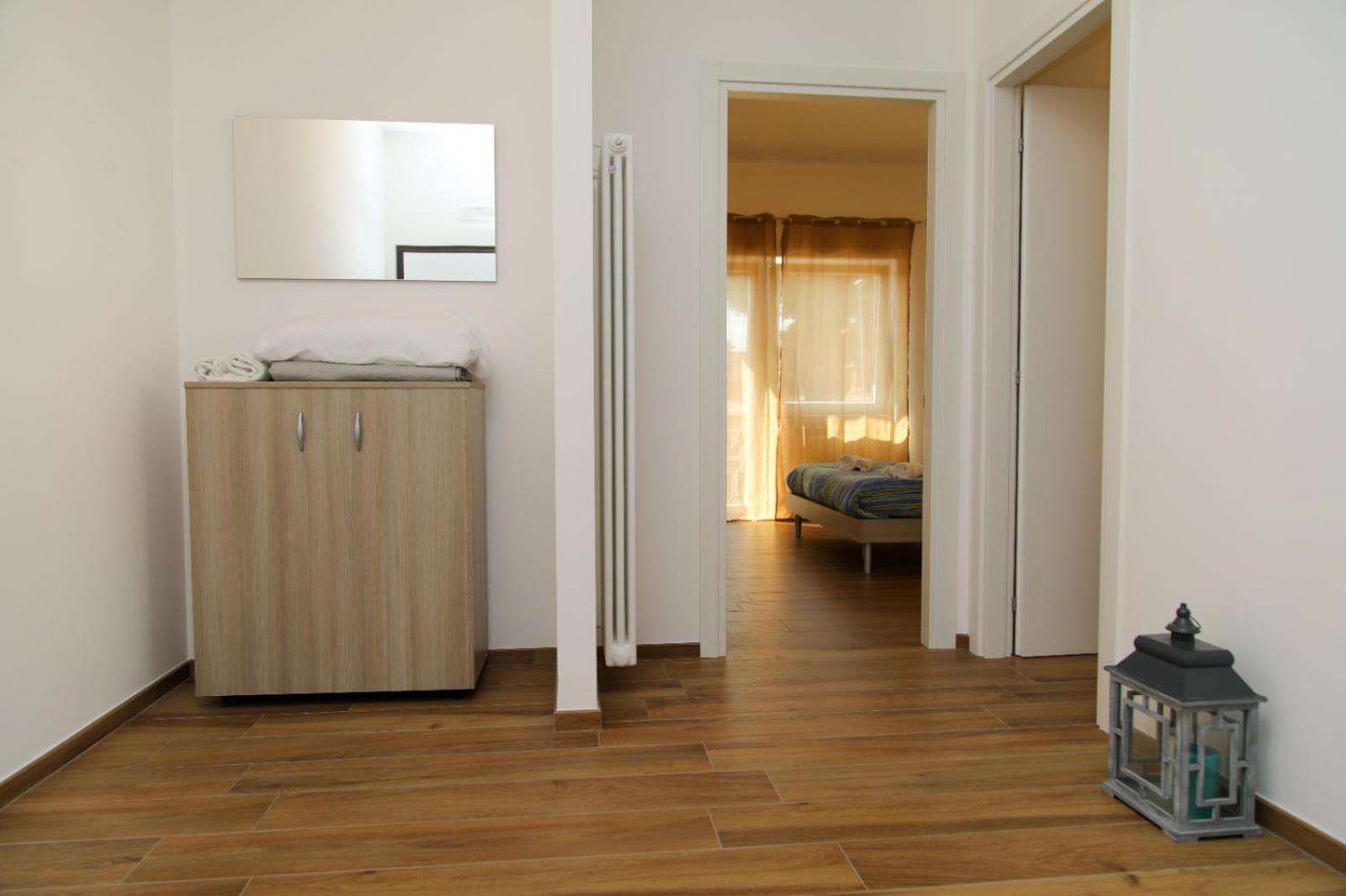 Апартаменты Viriamo House Roma Ачилия Экстерьер фото